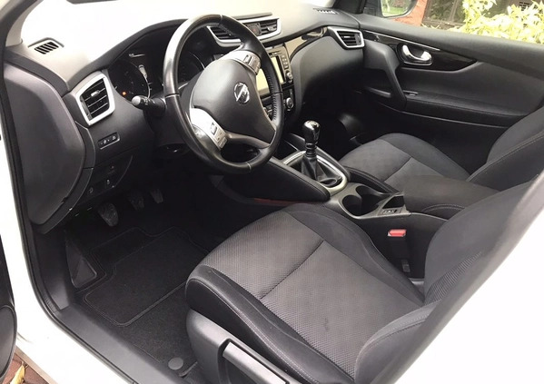 Nissan Qashqai cena 57800 przebieg: 115000, rok produkcji 2016 z Sokółka małe 121